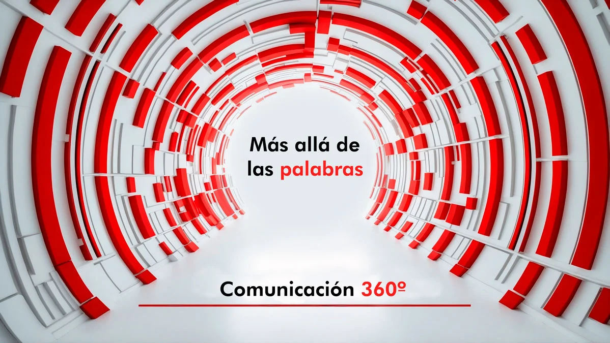 Una imatge futurista que evoca la comunicació 360º mitjançant un text que així ho anuncia.